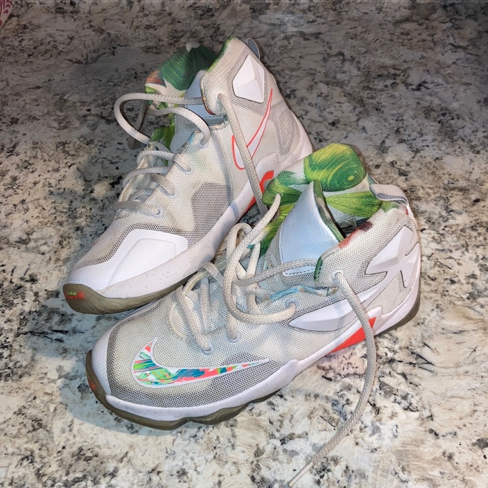 Kids Lebron James 13 Easter Shoes